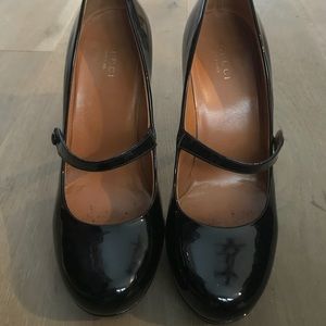 Gucci black Maryjanes paten leather